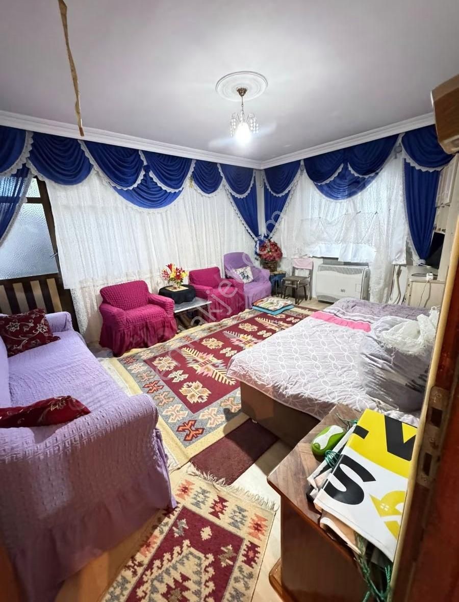 246 M² Bahçeli 4 Katlı Bina - Görsel 13