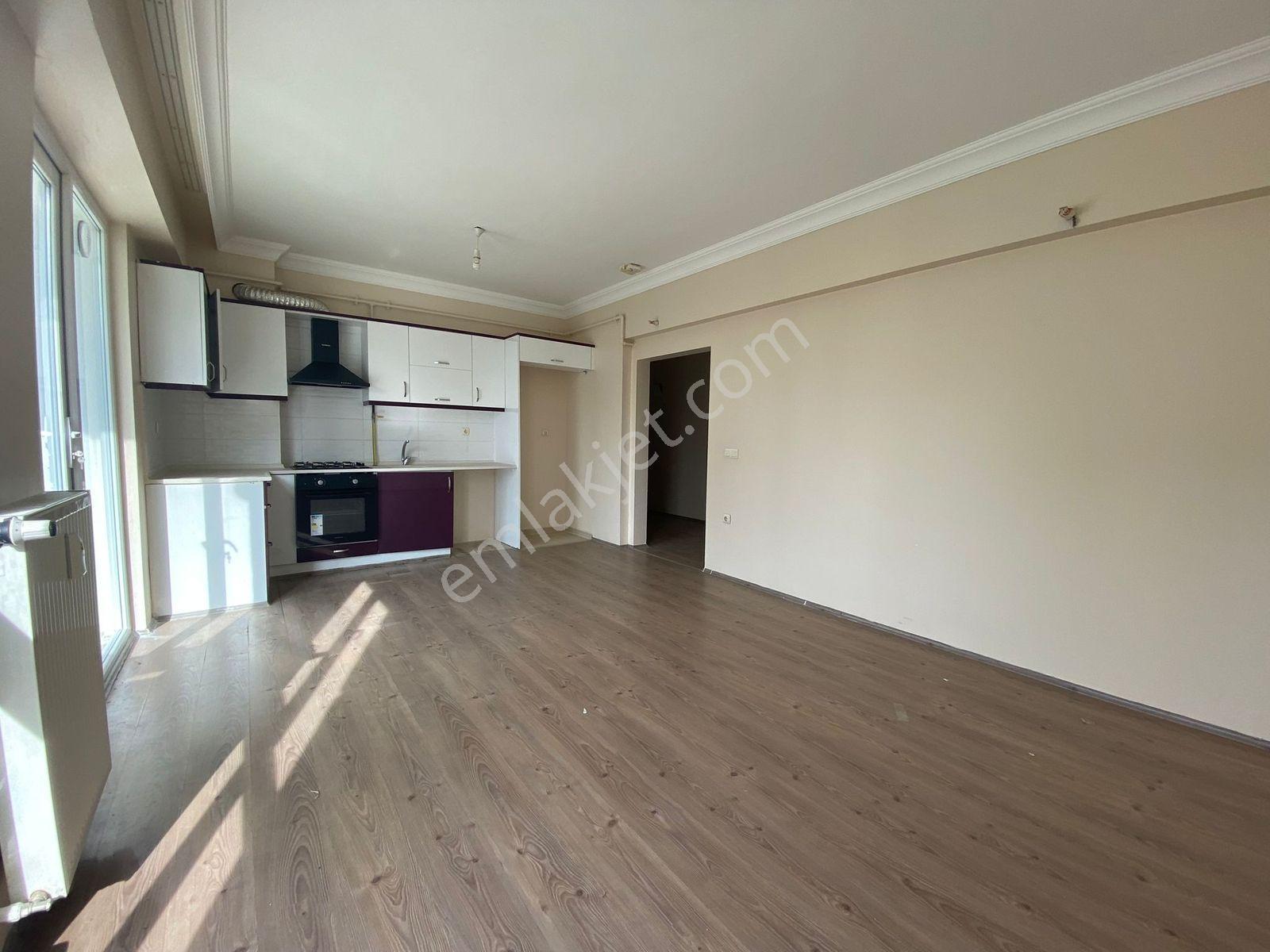Truva/nazım Demirci'den Korupark Evleri Kiralık 2+1 Daire - Görsel 14