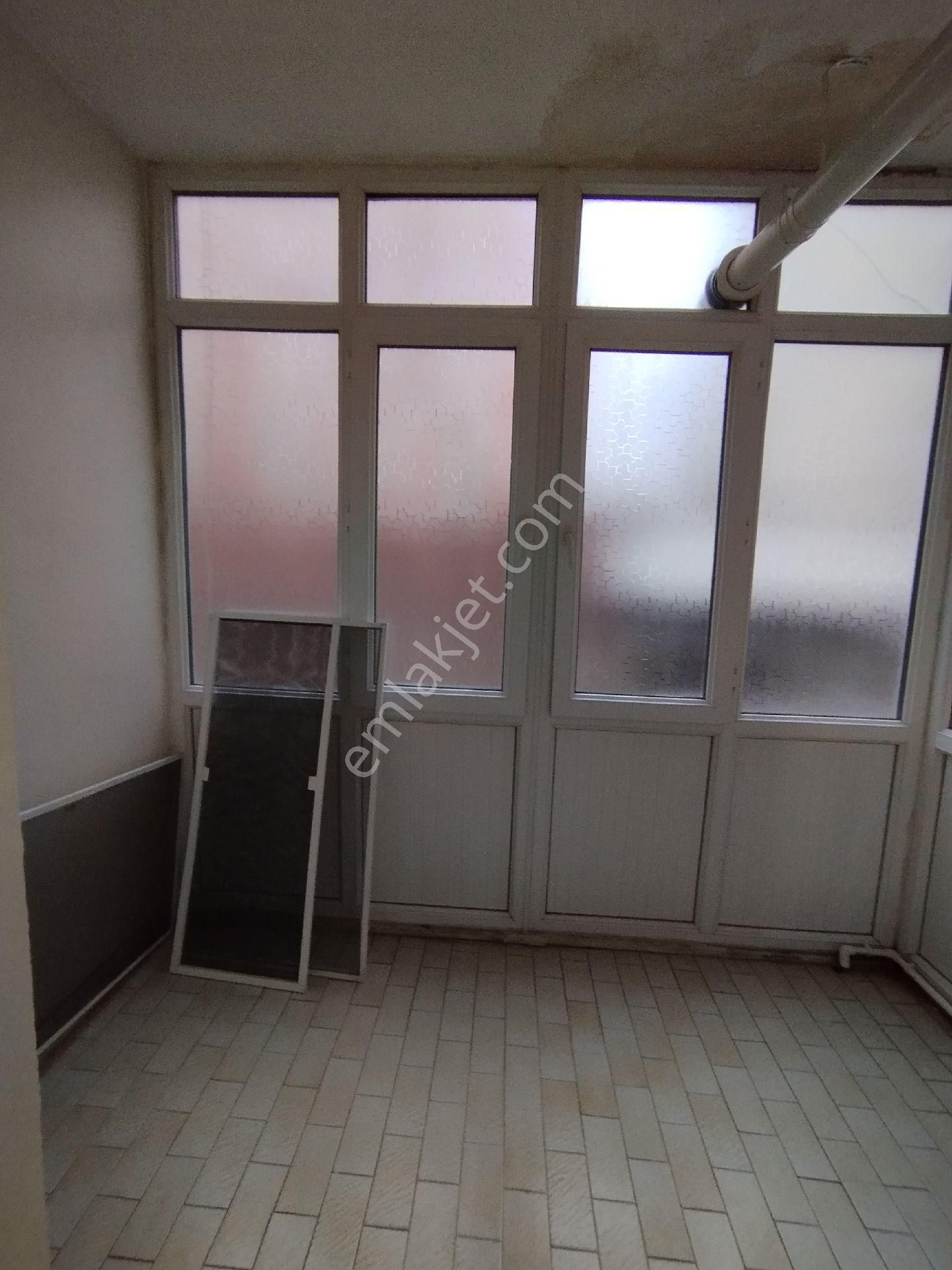 Espark Ve Adalar Yanı, Kapalı Otoparklı, Boyalı & Masrafsız 2+1 - Görsel 9