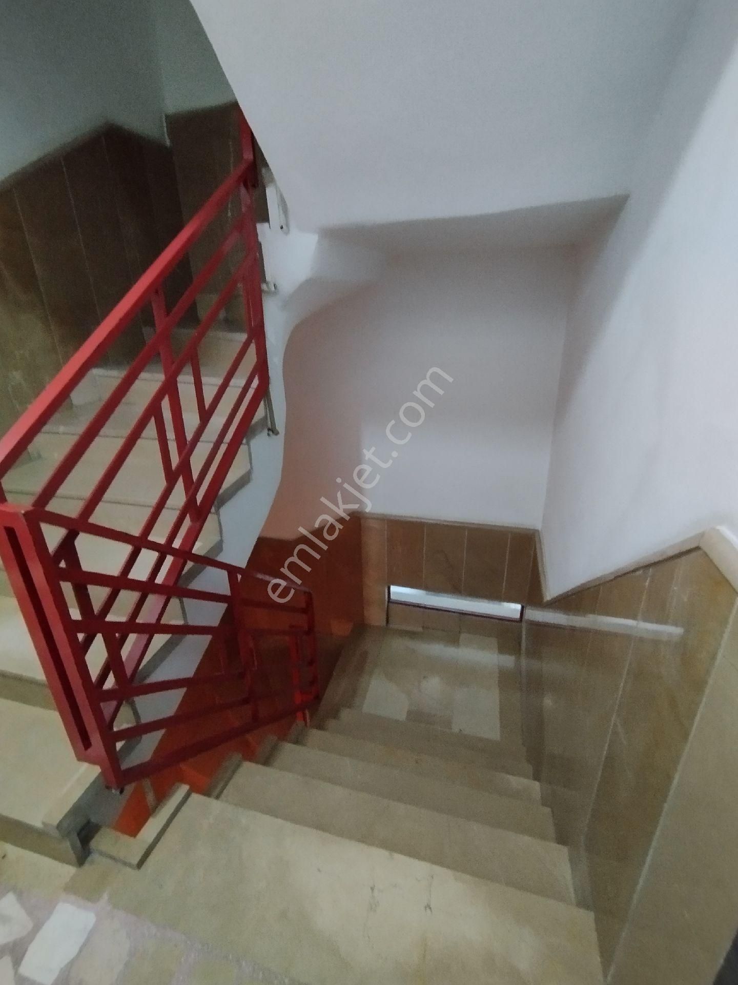 Espark Ve Adalar Yanı, Kapalı Otoparklı, Boyalı & Masrafsız 2+1 - Görsel 6