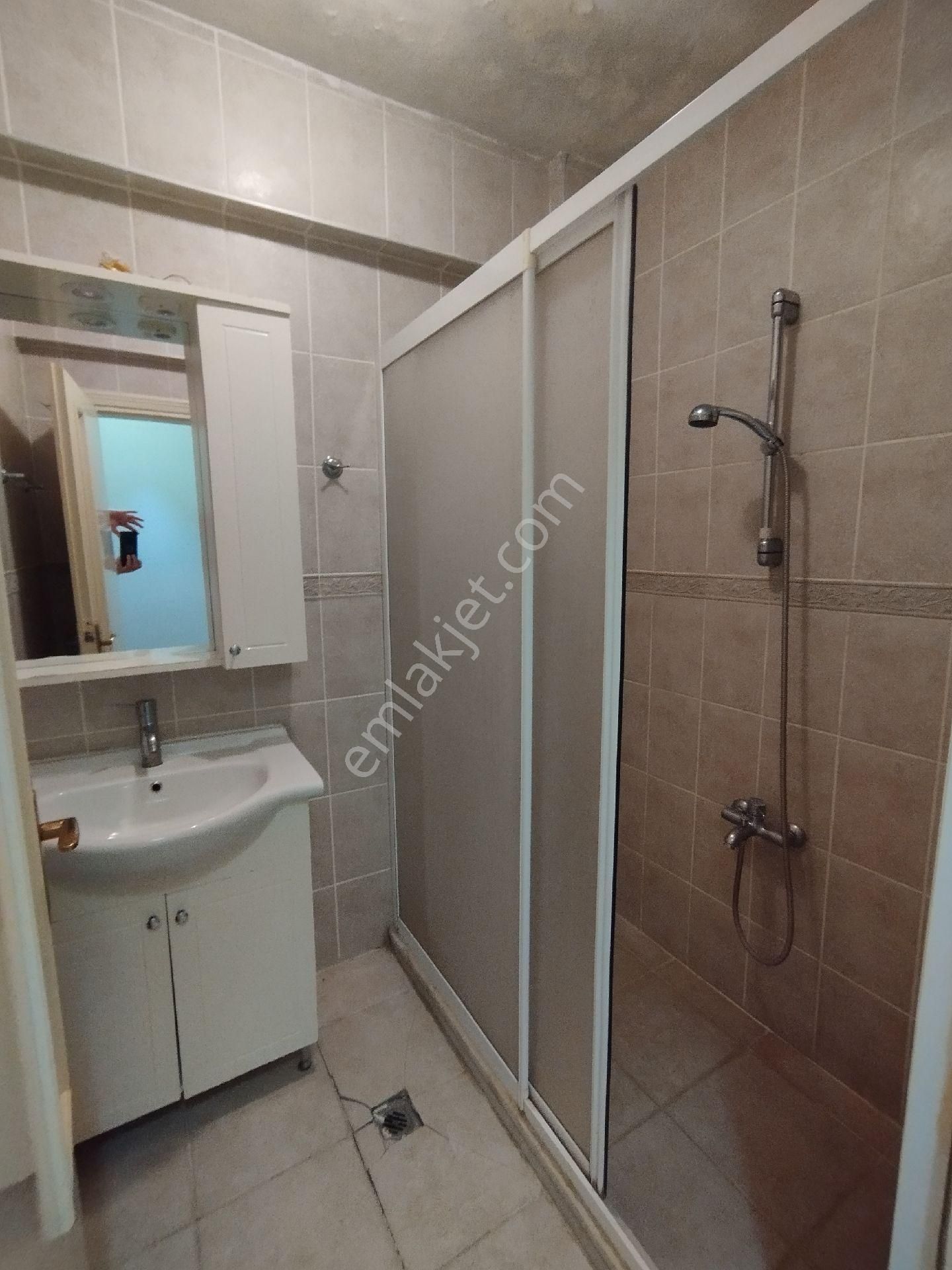 Espark Ve Adalar Yanı, Kapalı Otoparklı, Boyalı & Masrafsız 2+1 - Görsel 15