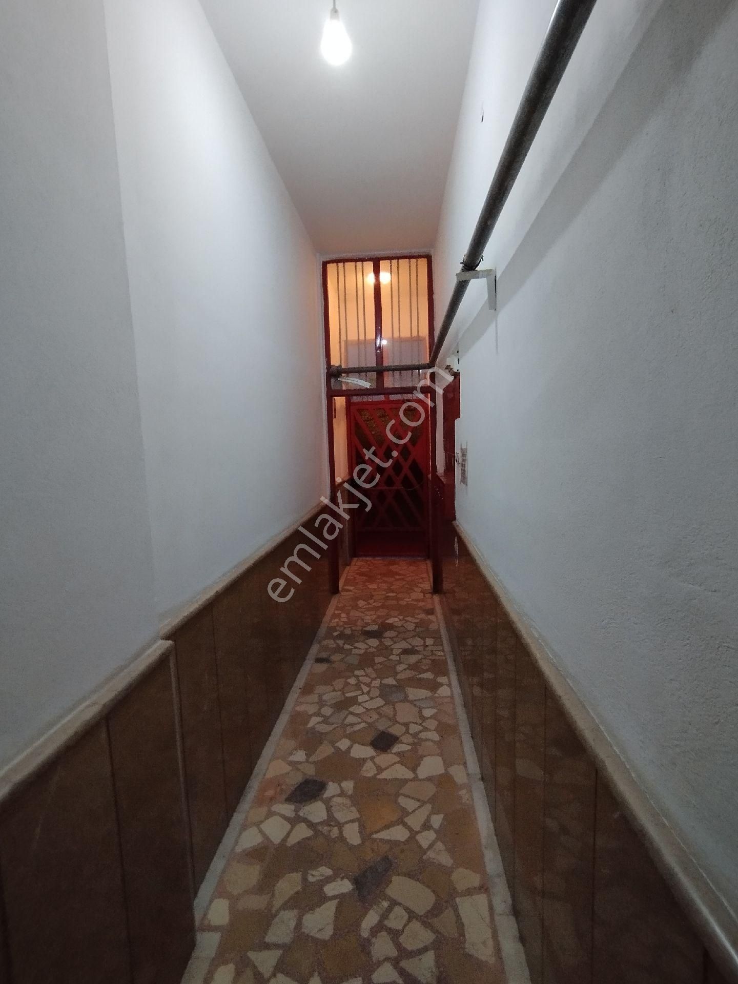 Espark Ve Adalar Yanı, Kapalı Otoparklı, Boyalı & Masrafsız 2+1 - Görsel 5