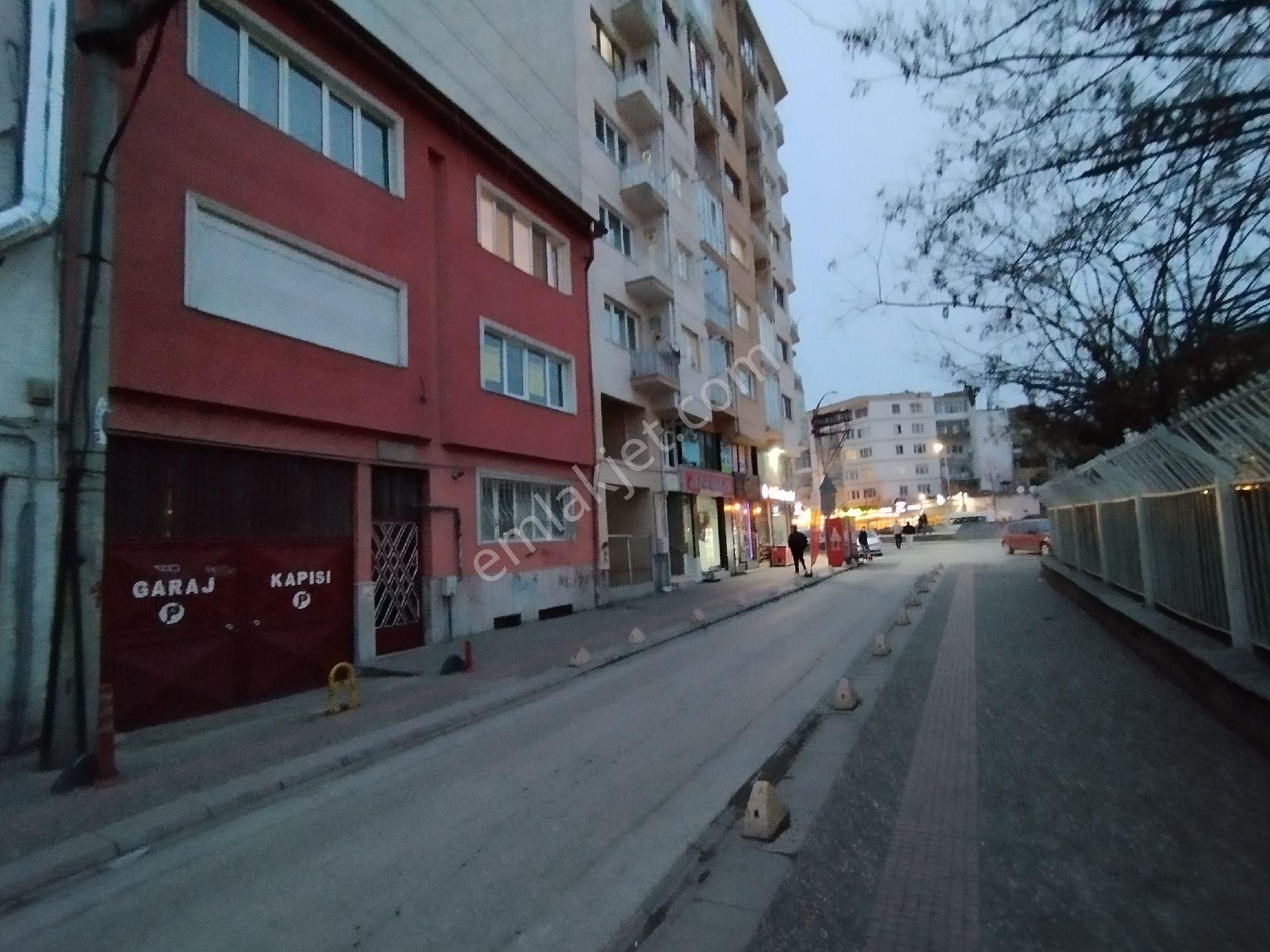 Espark Ve Adalar Yanı, Kapalı Otoparklı, Boyalı & Masrafsız 2+1