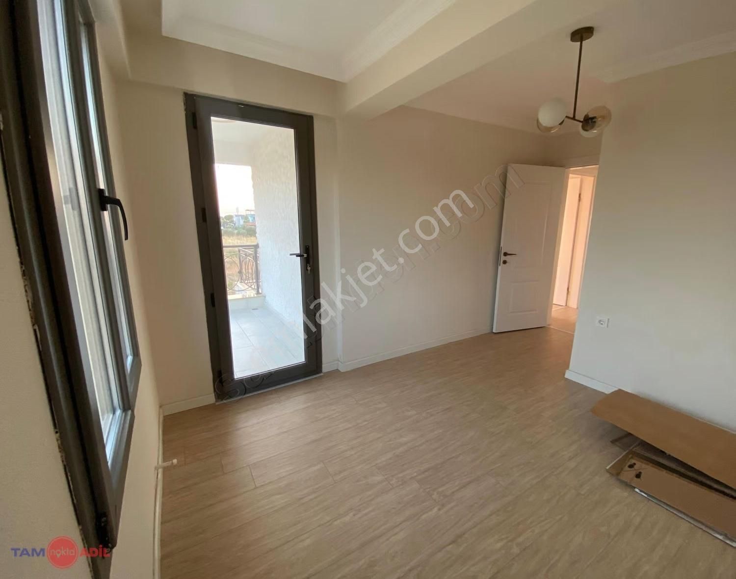 Muhteşem Villa Tam Müstakil Havuzlu Denize 500m 4+1 Eşyalı - Görsel 11