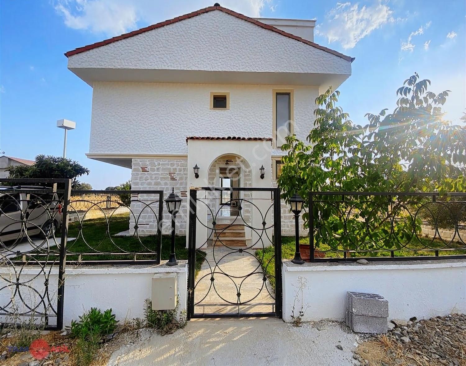 Muhteşem Villa Tam Müstakil Havuzlu Denize 500m 4+1 Eşyalı - Görsel 21
