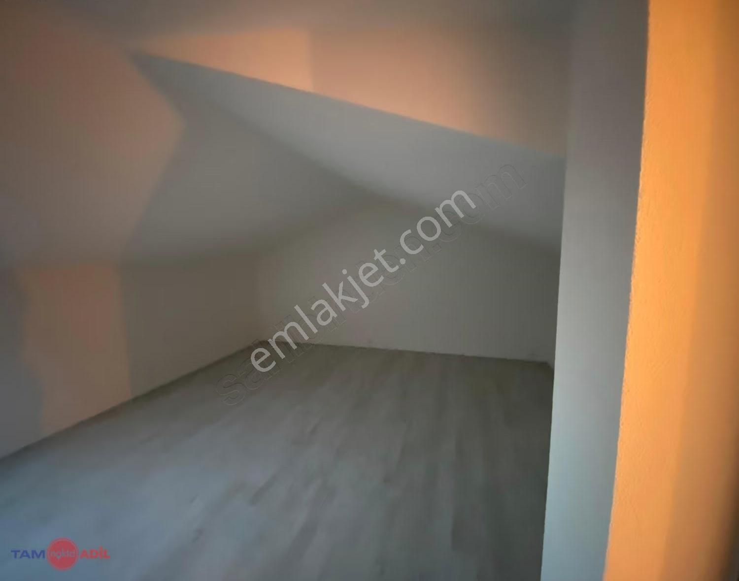 Muhteşem Villa Tam Müstakil Havuzlu Denize 500m 4+1 Eşyalı - Görsel 2