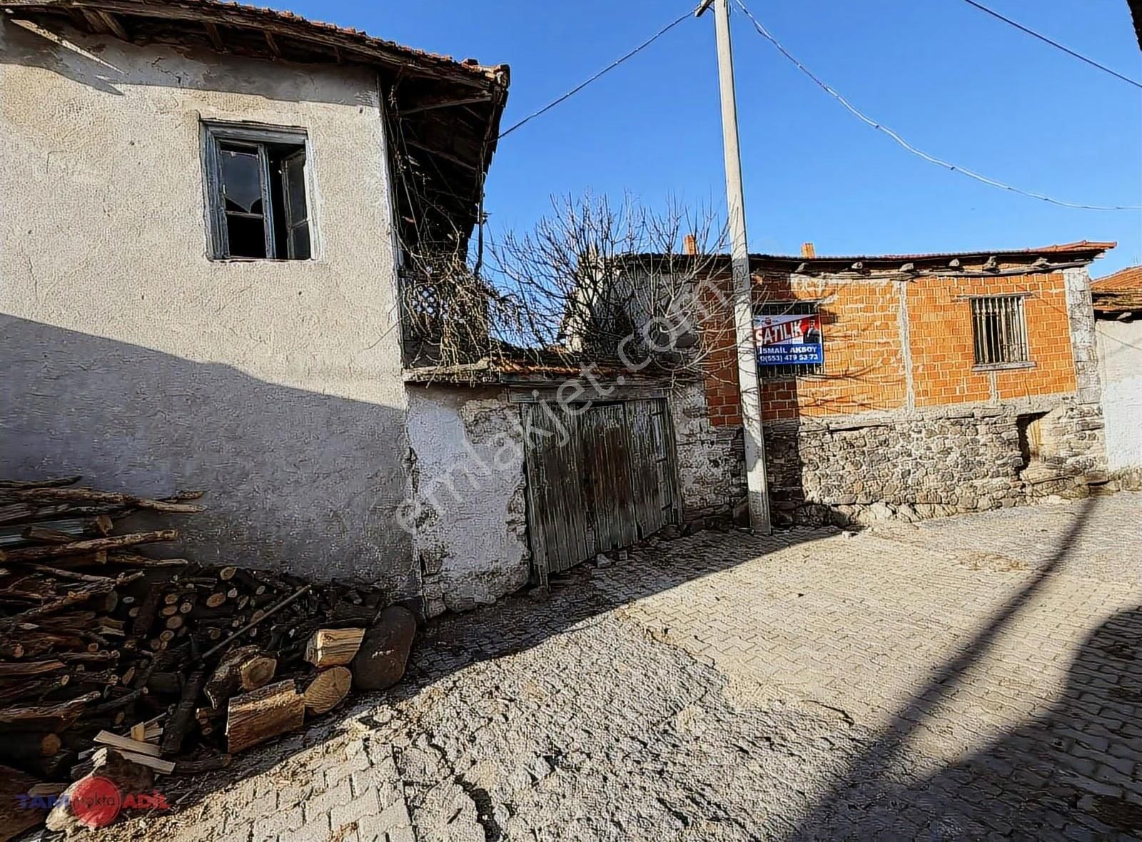 Kınık Örtülü Köyü 2 Hane Ev Dam Samanlık Bulunan Müstakil Yaşam - Görsel 9