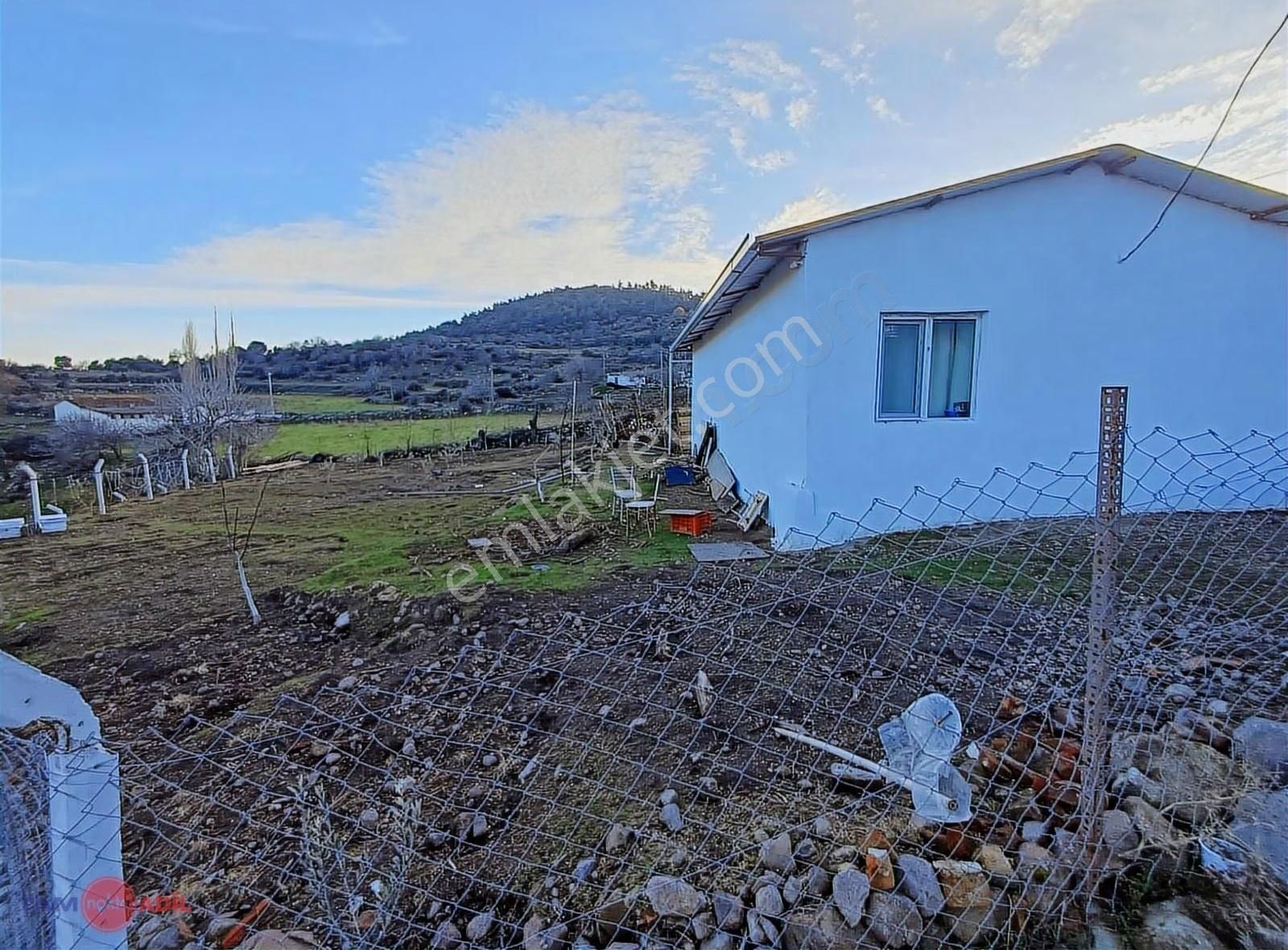 Satılık Taş Ev Ve 1,228 M2 Bahçe - Görsel 13