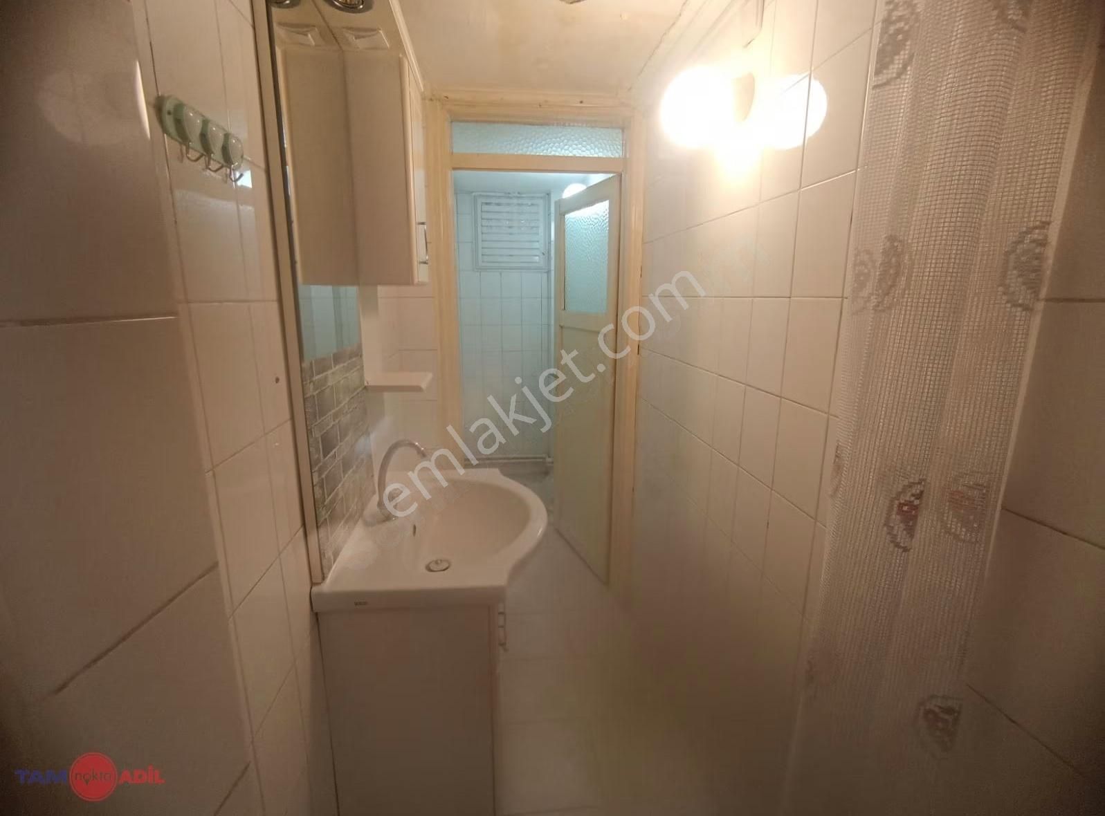 Hüsnü Şenlendirici Parkında Kiralık Daire - Görsel 8