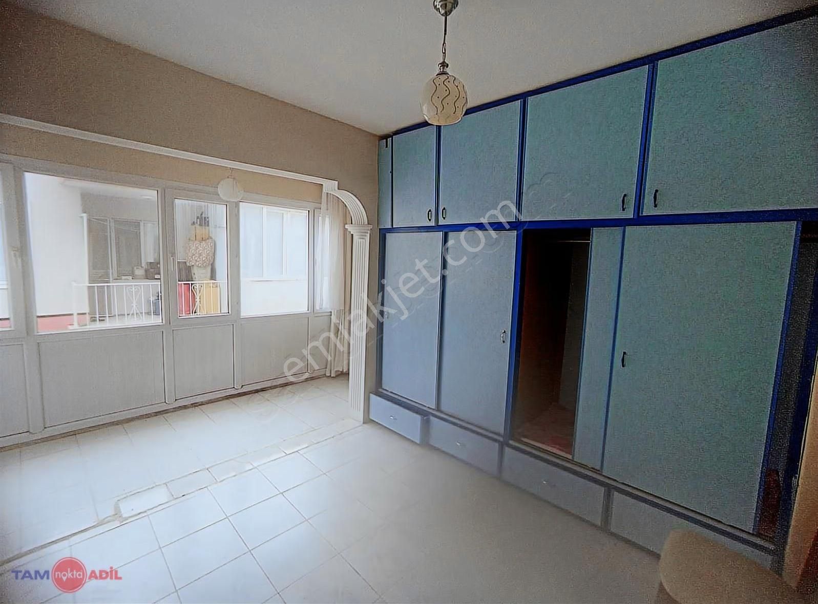 Hüsnü Şenlendirici Parkında Kiralık Daire - Görsel 4