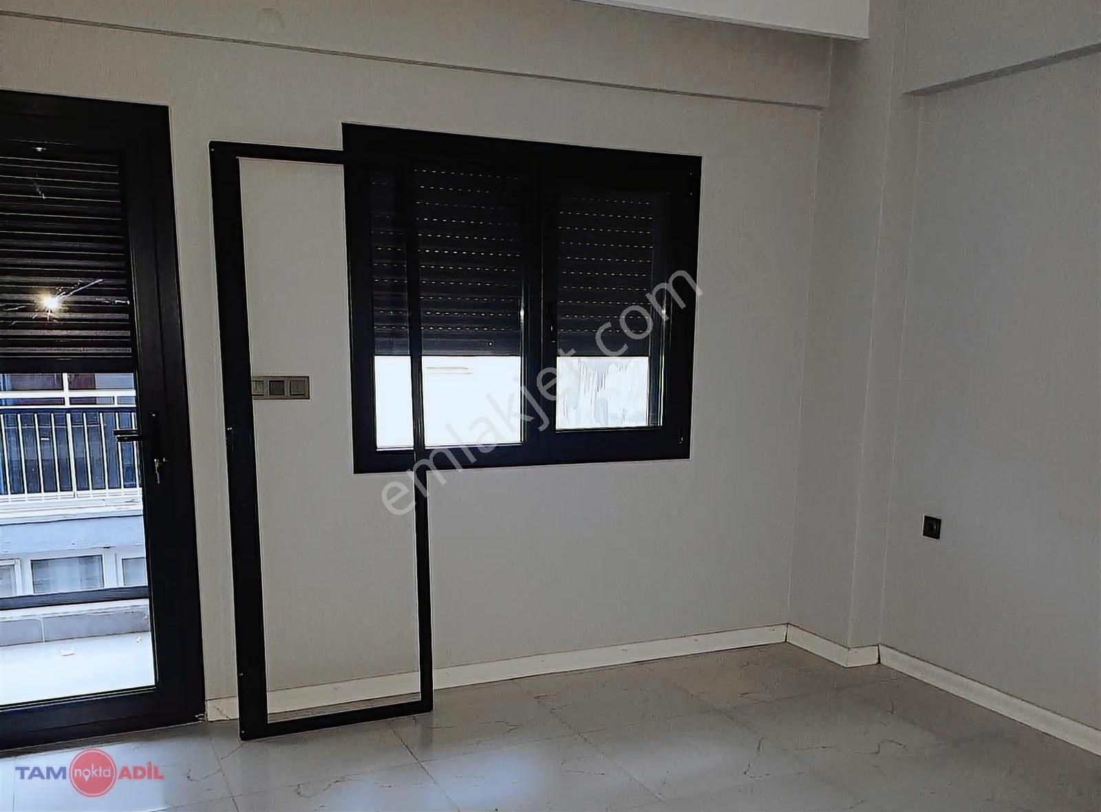 Müstakil Konforunda Kiralık Lüks 3+1 Daire, Giyinme Odalı - Görsel 3