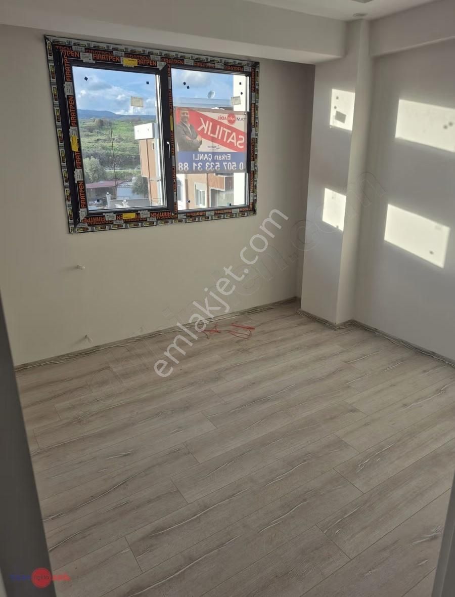 Çandarlıda Denize Ve Merkeze Yürüme Mesafesinde 1+1 Daire - Görsel 7