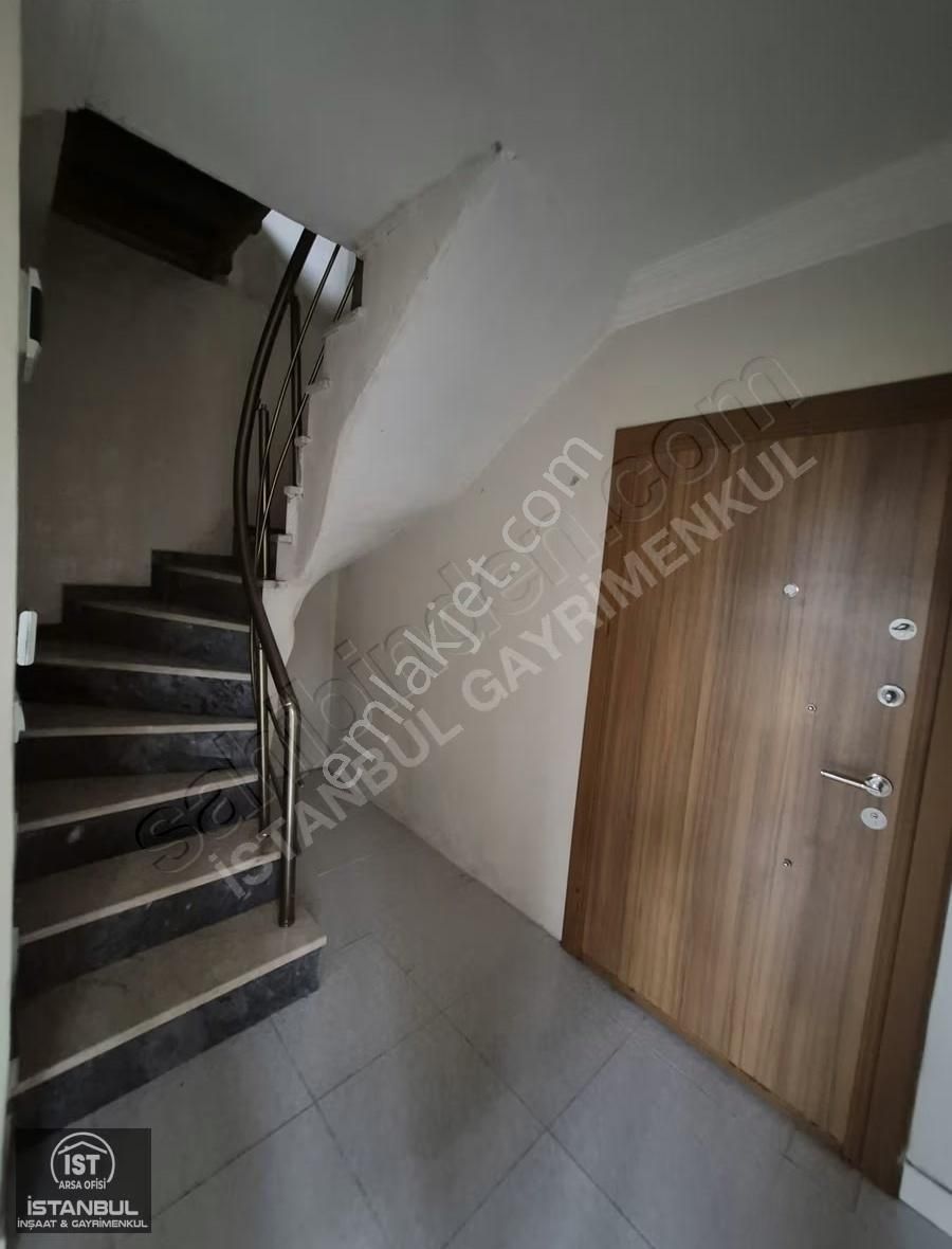 Arnavutköy'de 2+2 Sıfır Ters Dubleks Daire - Görsel 9