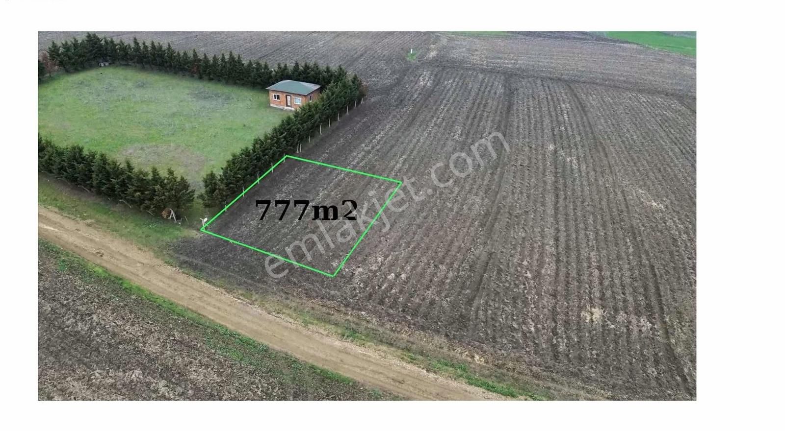 Silivri Çantada Cadde Cephe Tek Tapu 777 M2 Satılık Tarla