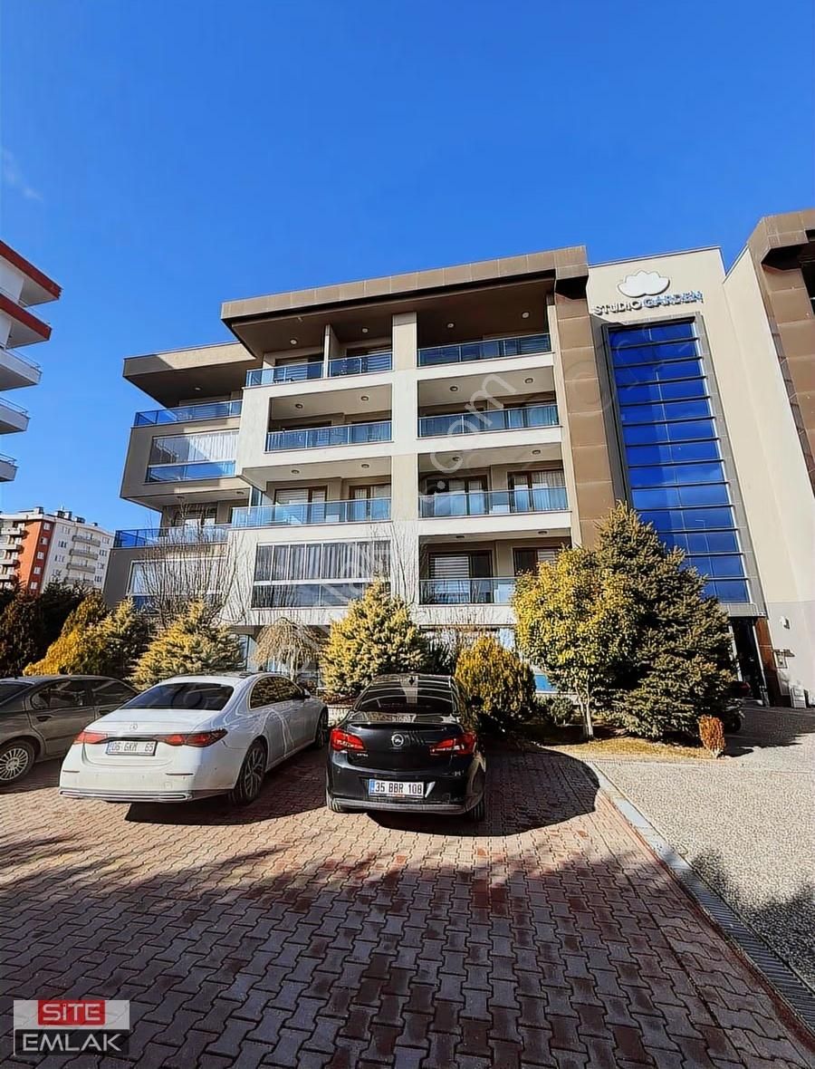 Site Emlak'tan Stüdyo Garden'da Kiralık 1+1 Eşyalı Daire - Görsel 2