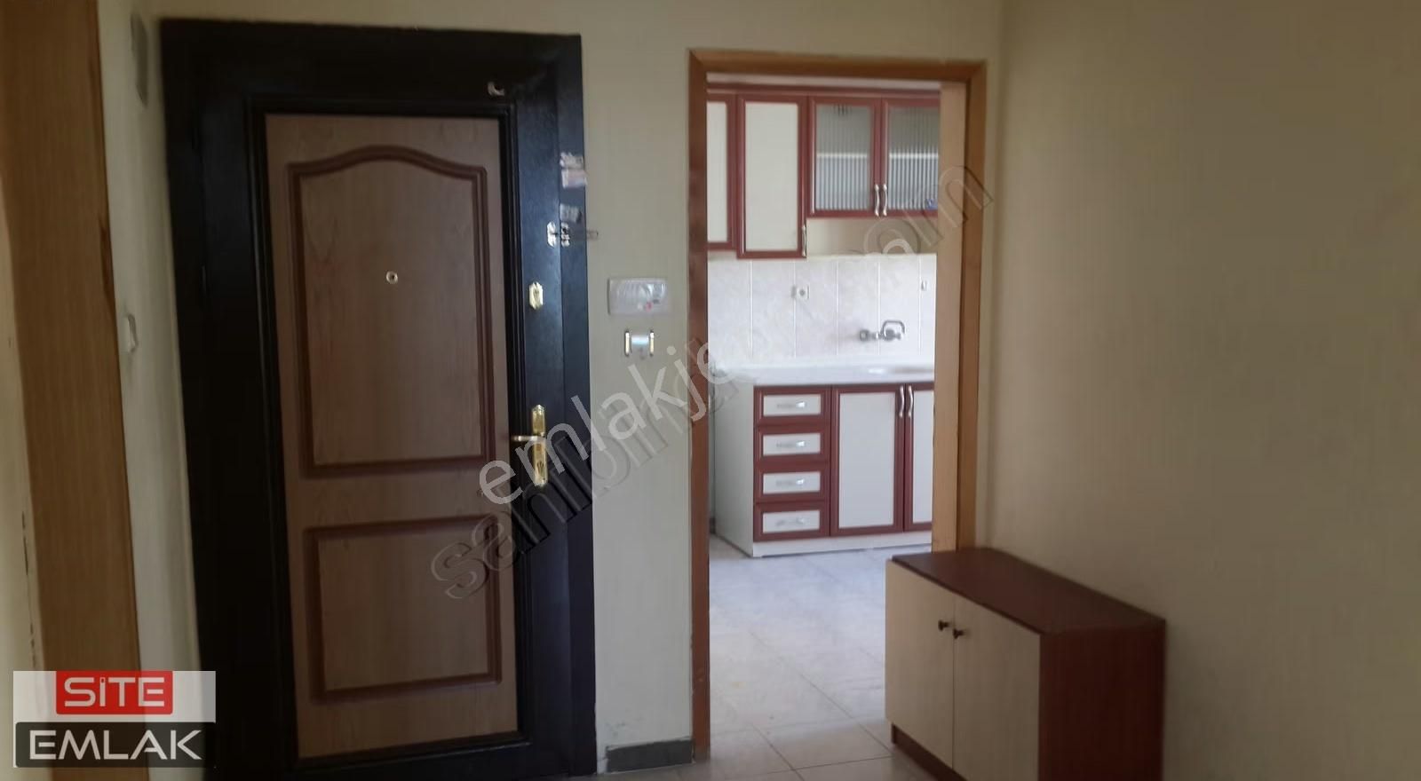 Site Emlak'tan Bosna Mesaj Cad. Üstünde Kiralık 3+1 Daire - Görsel 21
