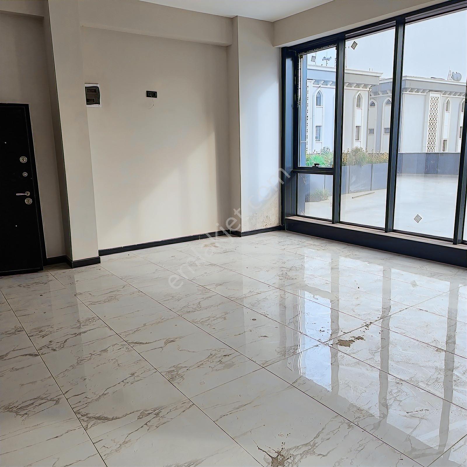 Re/max True'dan Belediye Karşışı Dura Center Kiralık Ofis & Büro - Görsel 2