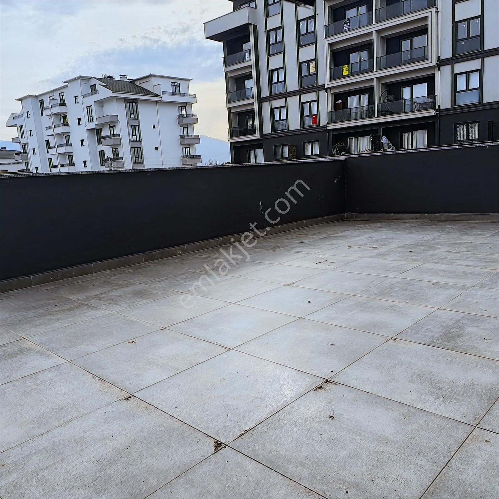 Re/max True'dan Belediye Karşışı Dura Center Kiralık Ofis & Büro - Görsel 8
