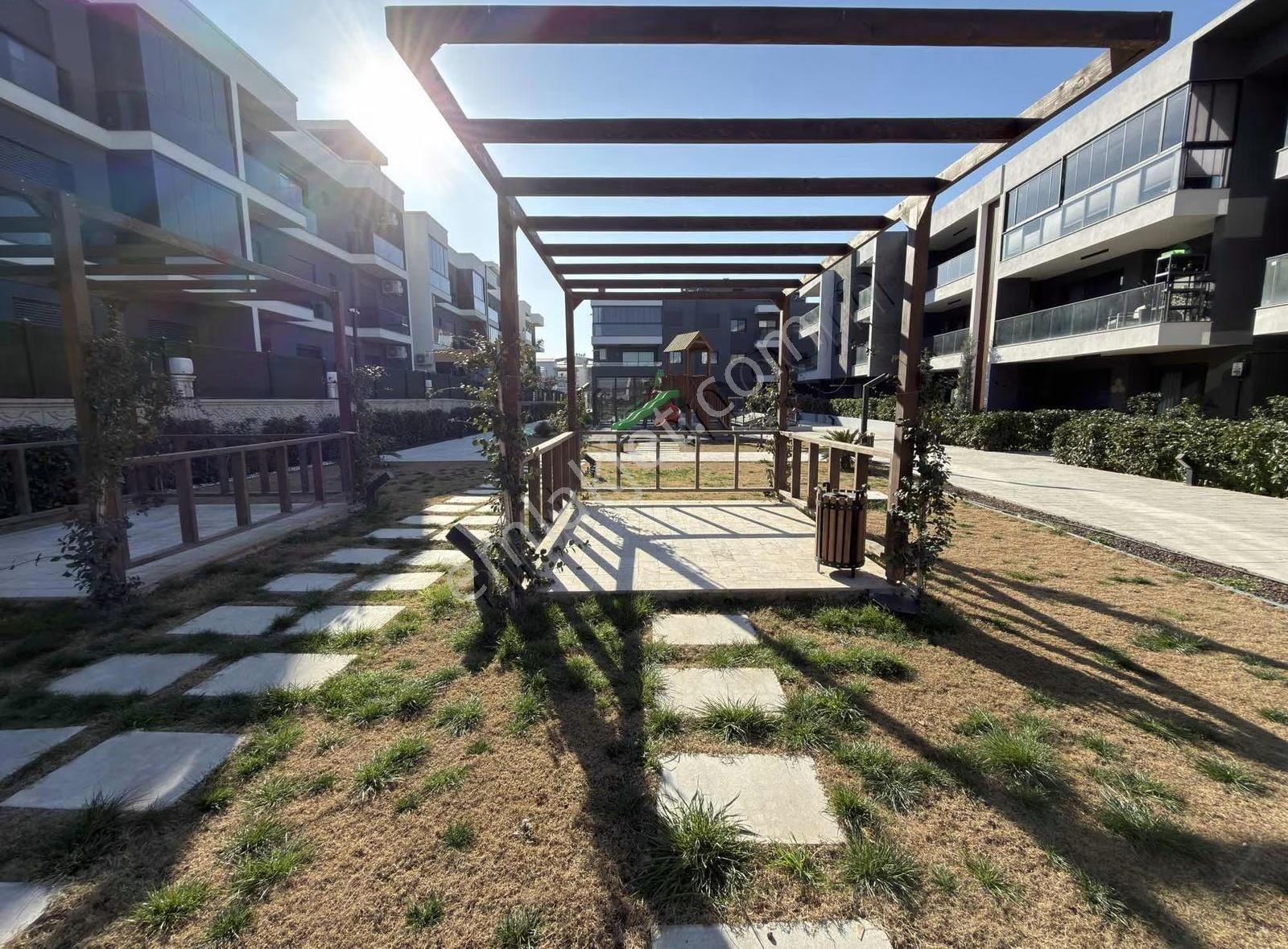 Gaziemir Sarnıç Site İçi Satılık Bahçeli 3+1 Sıfır Daire - Görsel 33