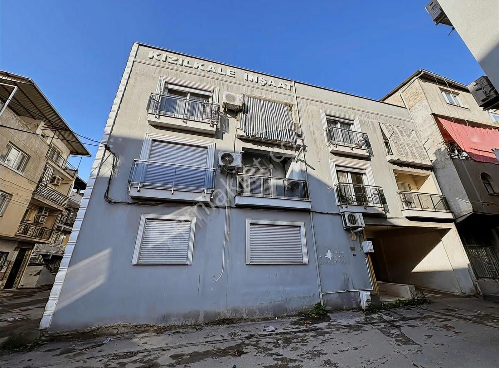 Bornova Mevlana 1+1 Kiralık Daire