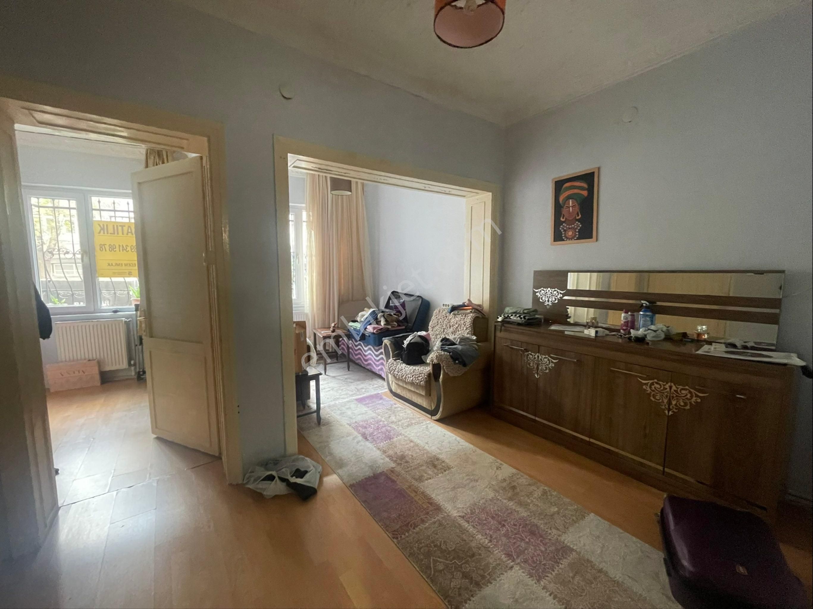 Ecem Emlaktan Kocamustafapaşa Merkezde Yüksek Giriş 55m2