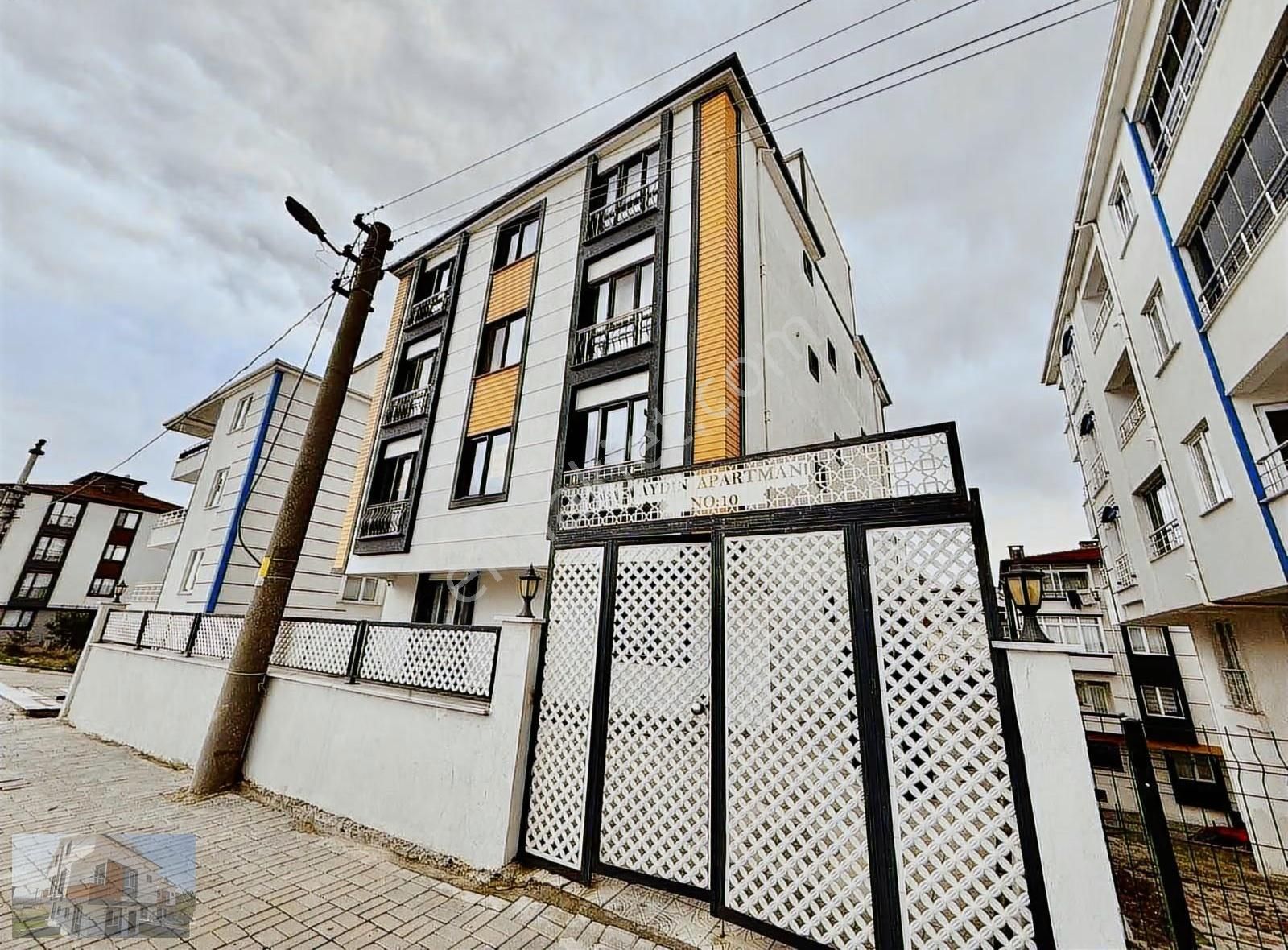 Şeyhsinan Mah 1+1 Otoparklı Kiralık Daire