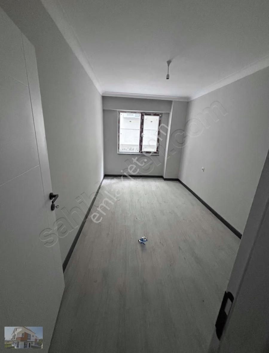 Ottoman Sitesinde 1+1 Satılık Daire İskanlı Otoparklı Havuzlu - Görsel 12
