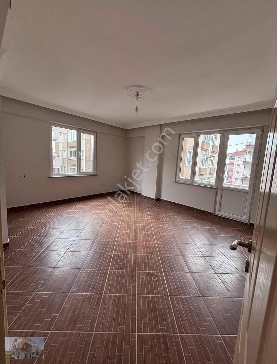 Muhittin Mah De 2+1 Kiralık Asansörlü Daire - Görsel 6