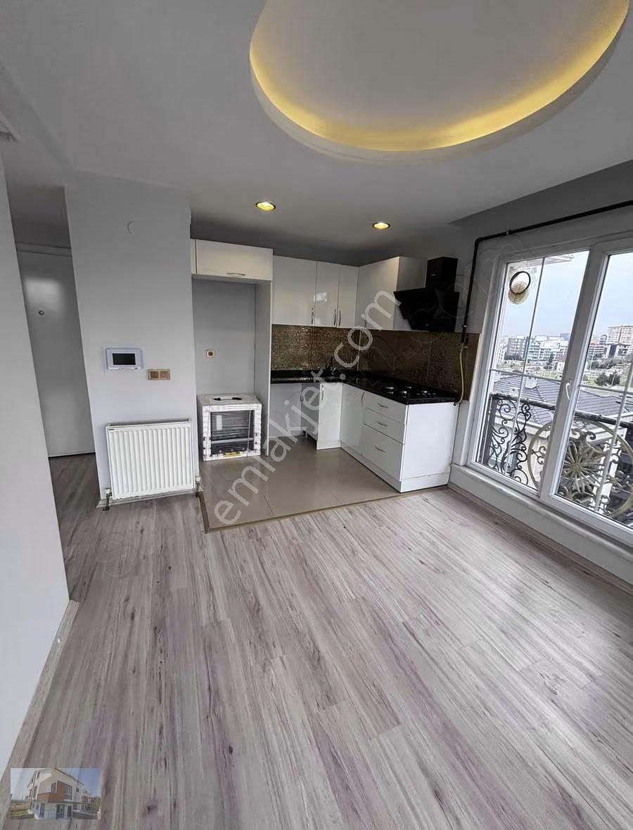 Acil Satılık Diş Hastanesi Dibinde 1+1 - Görsel 2