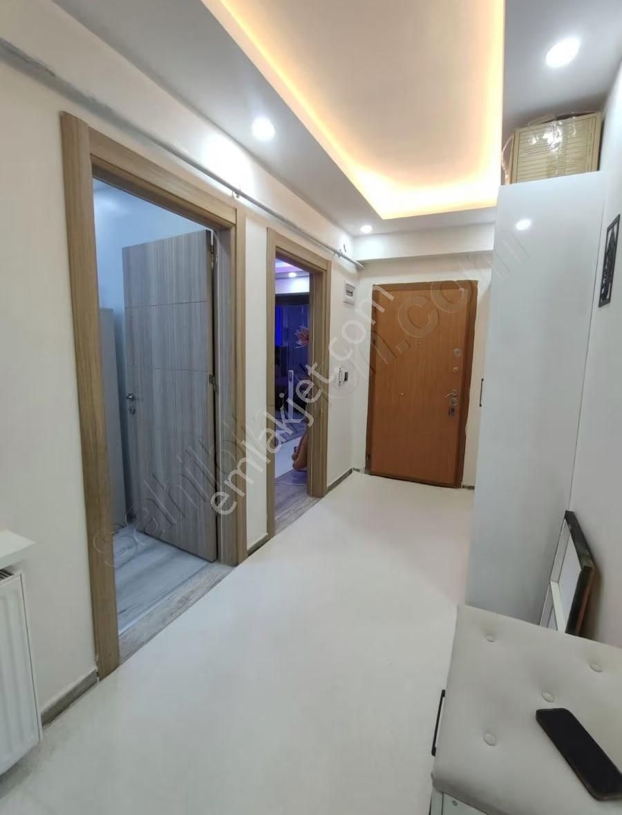 Cadde 17 Emlaktan 2+1 Kelepir Daire - Görsel 9