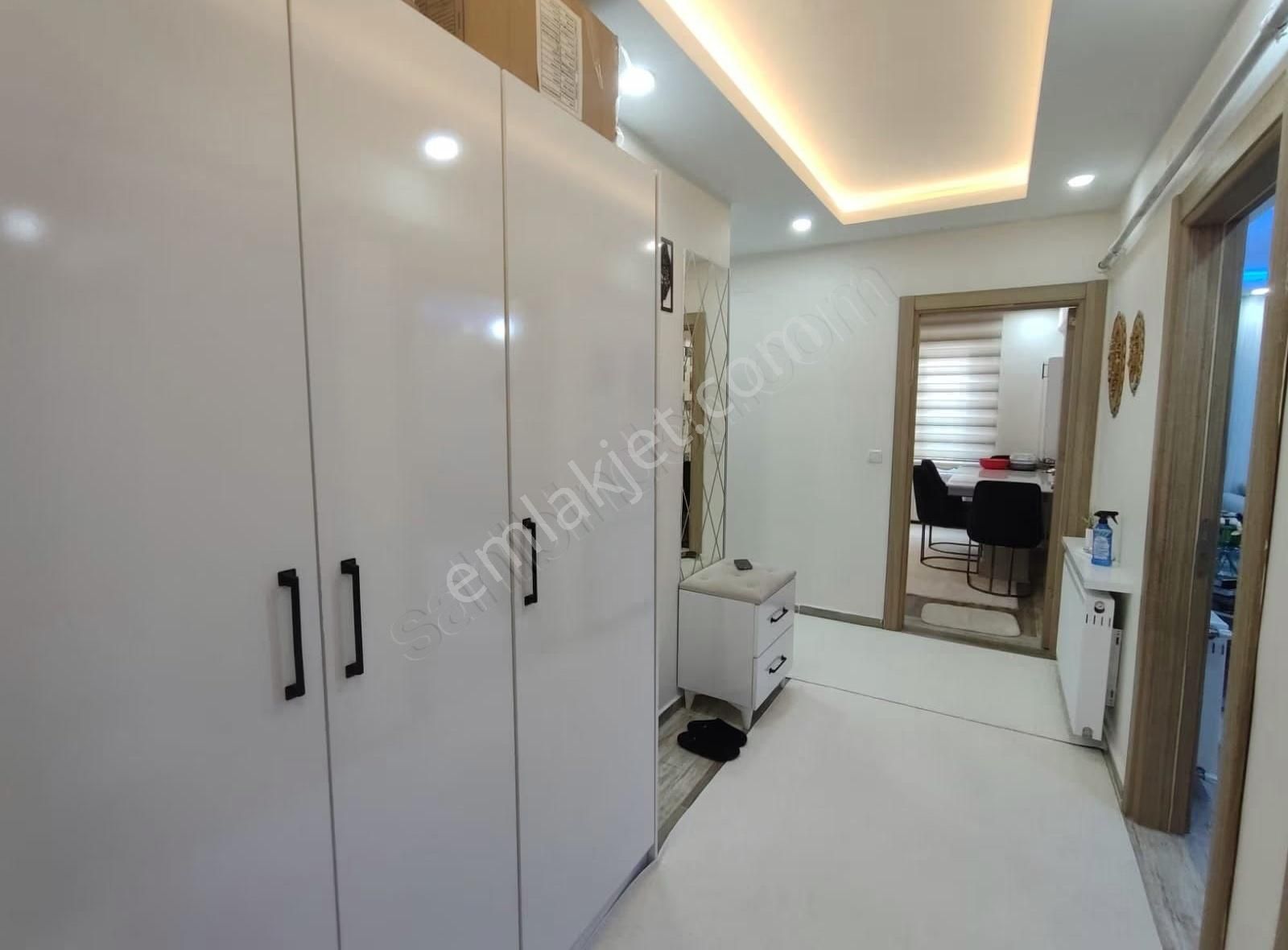 Cadde 17 Emlaktan 2+1 Kelepir Daire - Görsel 8