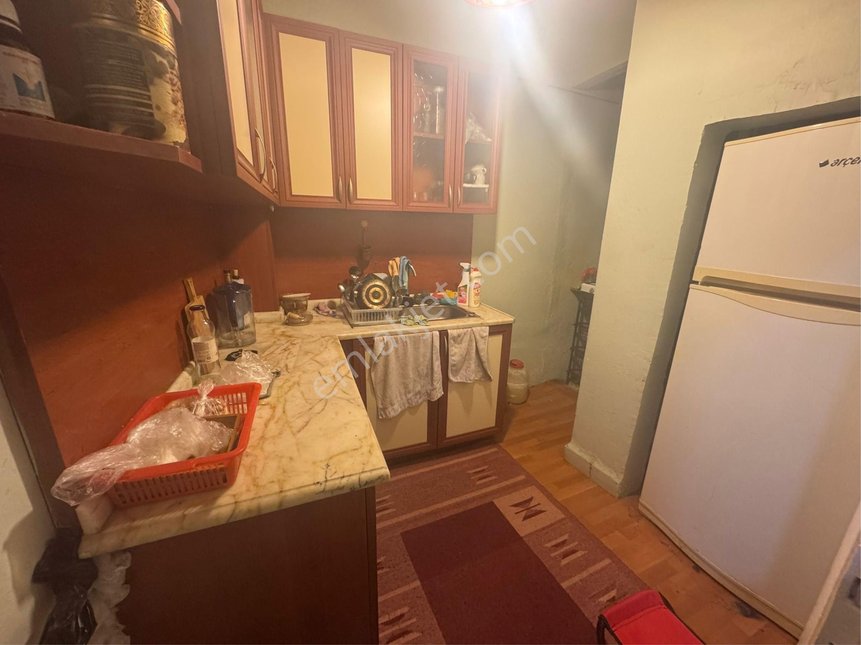 Ecem Emlaktan Kocamustafapaşa Esekapıda Merkezi Lokasyonda Yüksek Giriş - Görsel 2