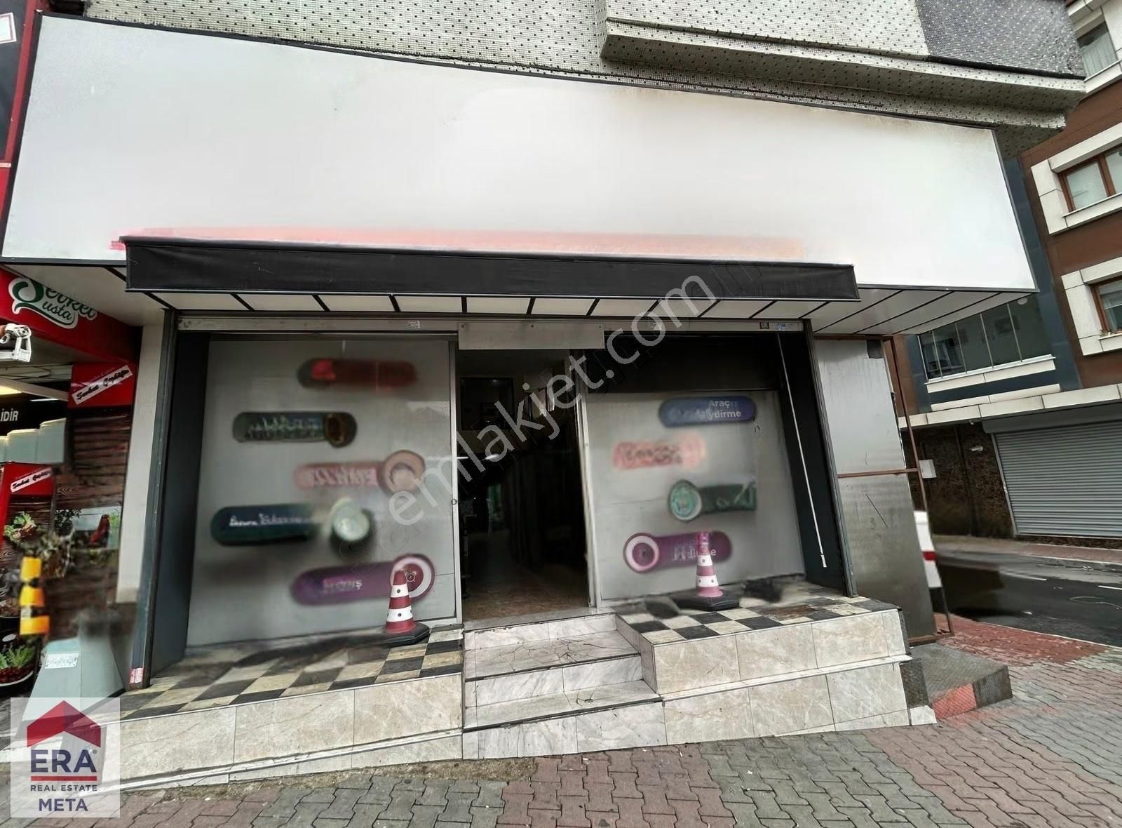 Gaziosmanpaşa'nın Kalbinde Sanayin Arkasında 3 Katlı Köşe Dükkan - Görsel 5