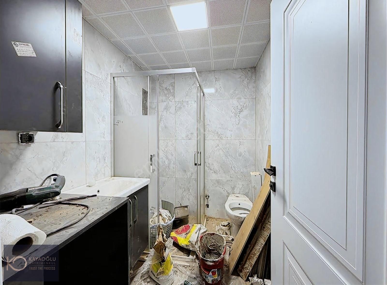 Karşıyaka Zübeyde Hanım'da Full Tadilatlı 2+1 Satılık Daire - Görsel 8