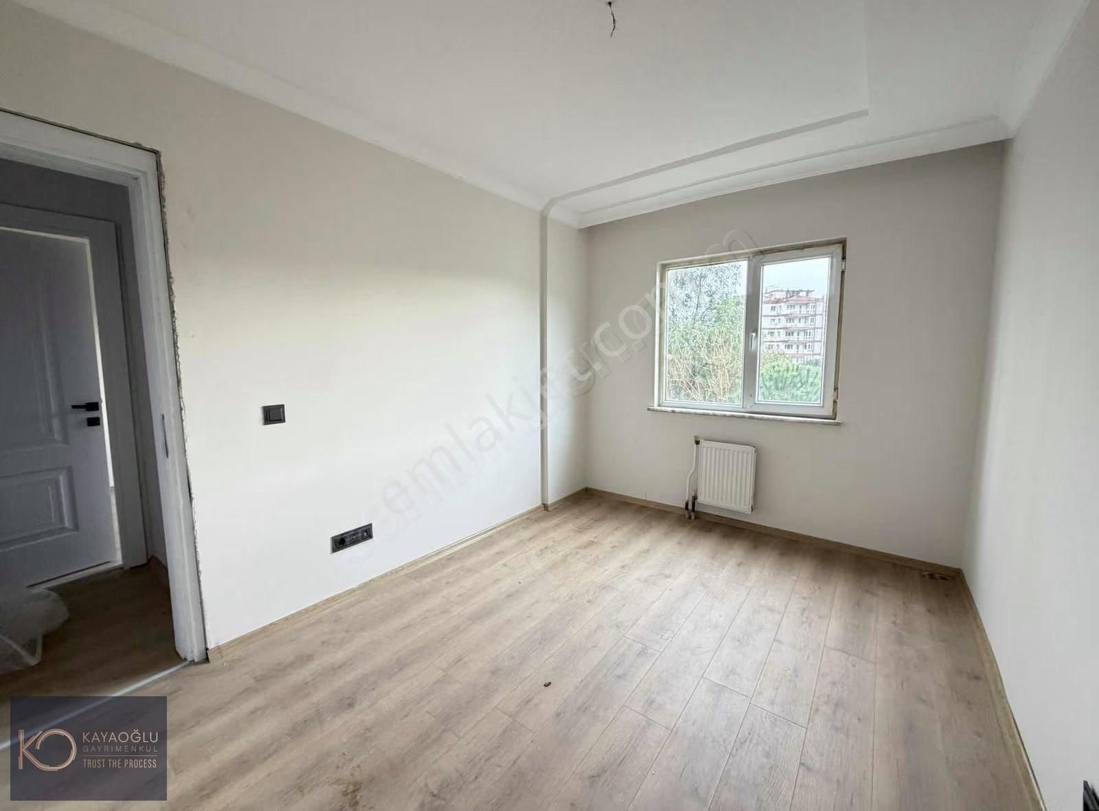 Karşıyaka Zübeyde Hanım'da Full Tadilatlı 2+1 Satılık Daire - Görsel 9