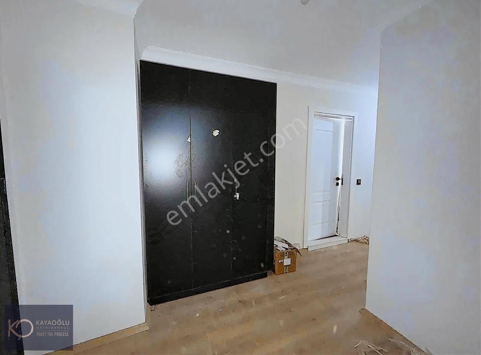 Karşıyaka Zübeyde Hanım'da Full Tadilatlı 2+1 Satılık Daire - Görsel 29