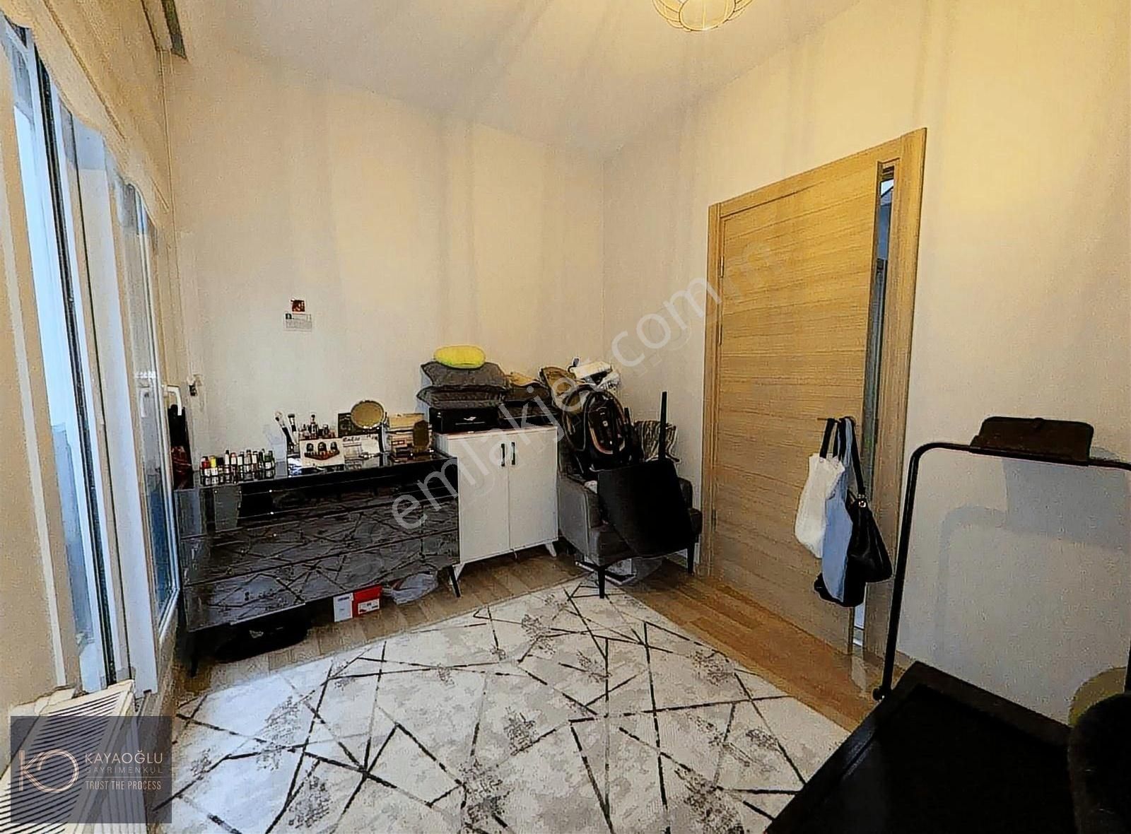 Kayaoğlu'ndan Çiğli'nin Merkezinde 2+1 Açık Mutfak Fırsat Daire - Görsel 3