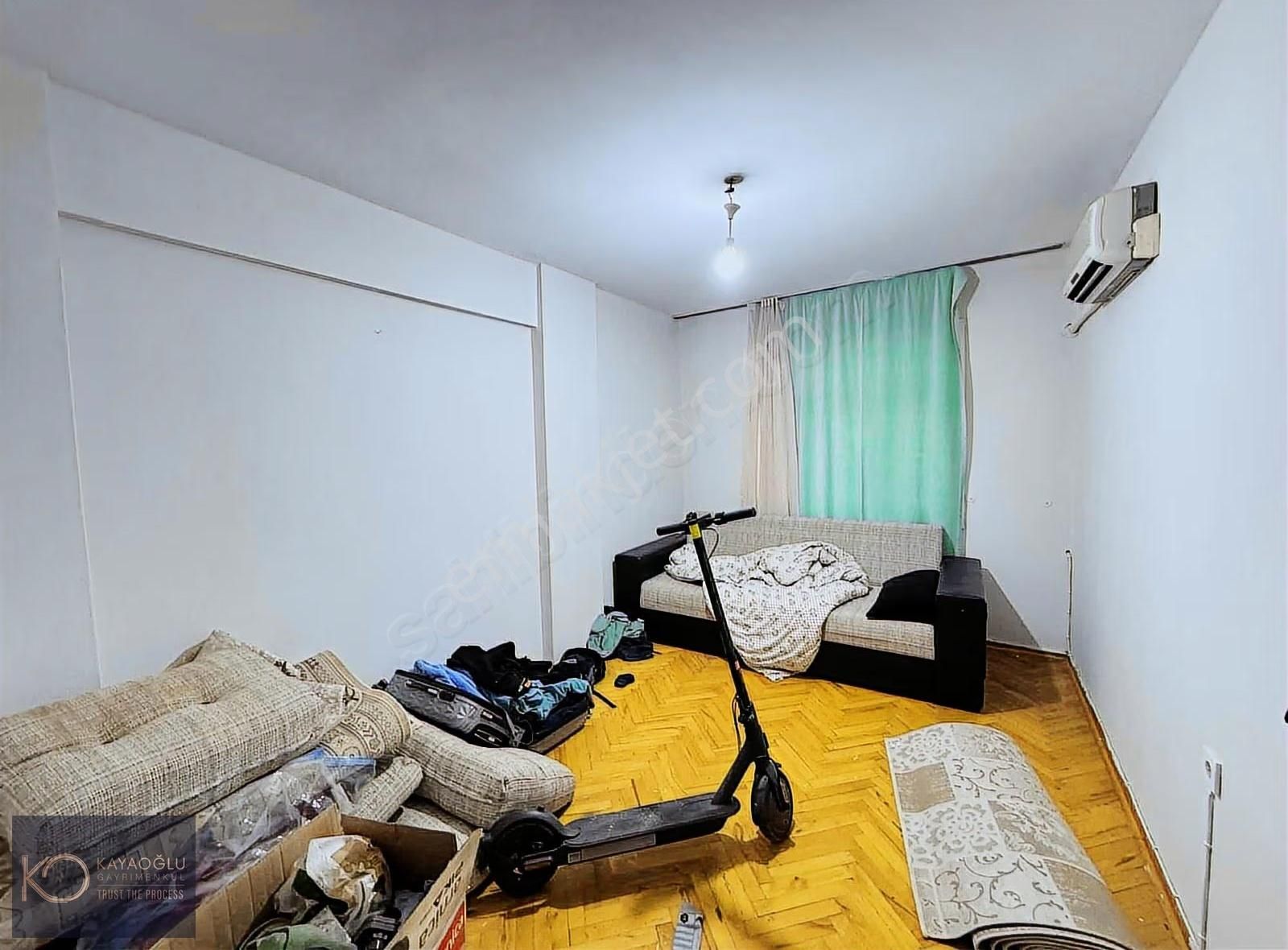 Kayaoğlundan Atakent Tramvay Durağına Çok Yakın 3+1 Klasik Daire - Görsel 4