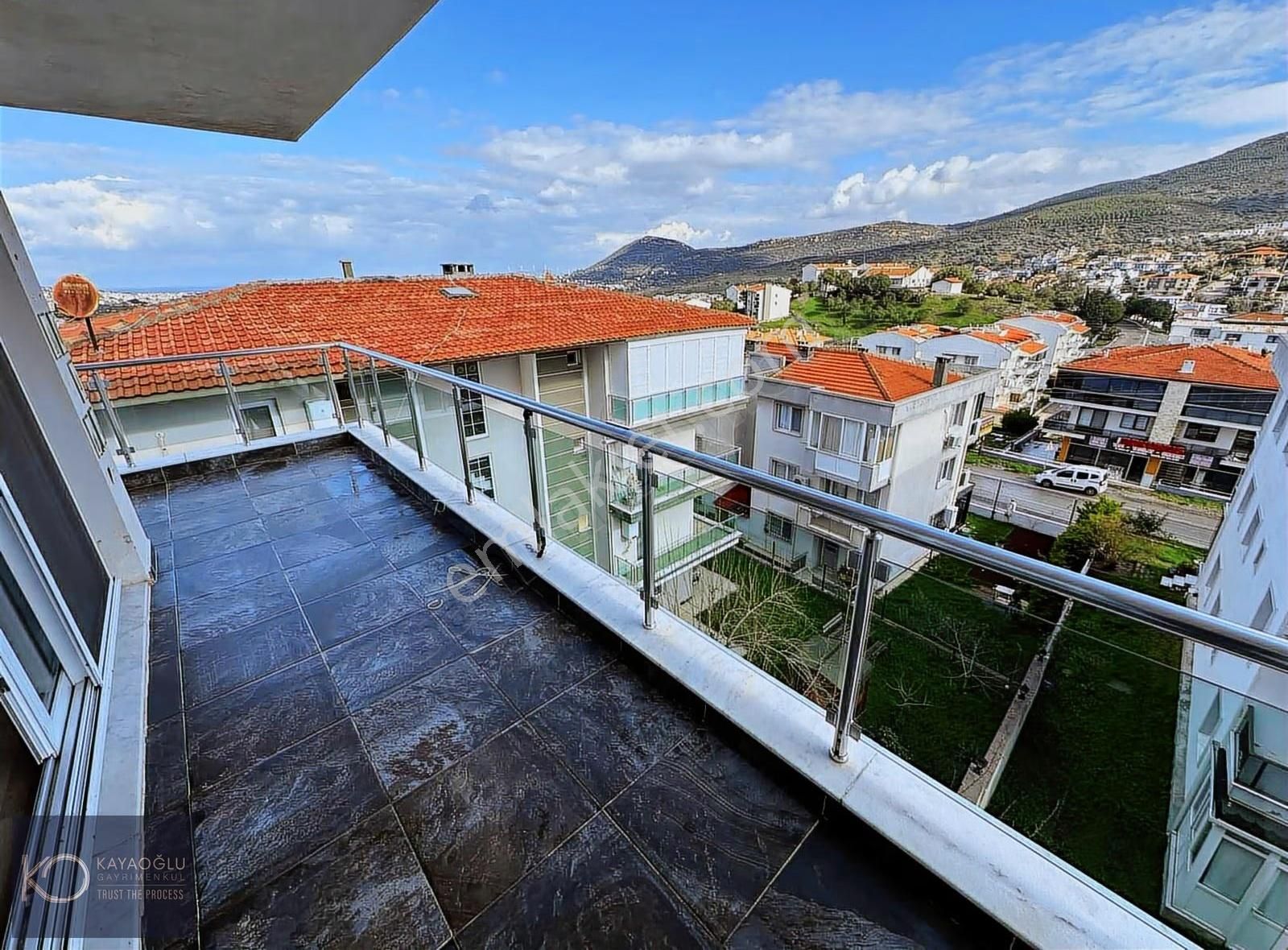 Fokai Teras Evlerinde Deniz Ve Havuz Manzaralı Yazlık Tadında - Görsel 9