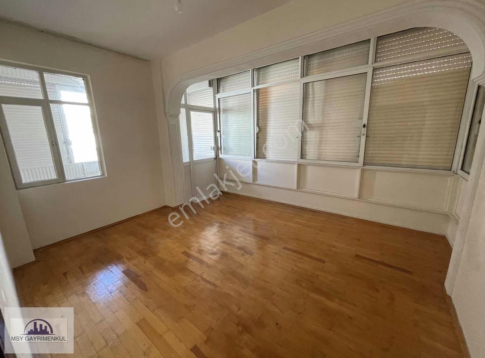 Satılık Ulus Mahallesi 3+1 130 M2 4.400.000 Tl