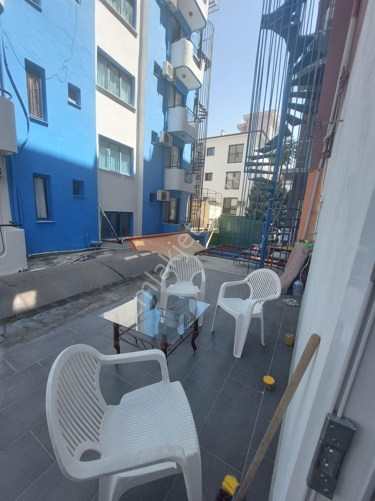 Kuşadası Merkezde Yatırımlık 1+1 - Görsel 6