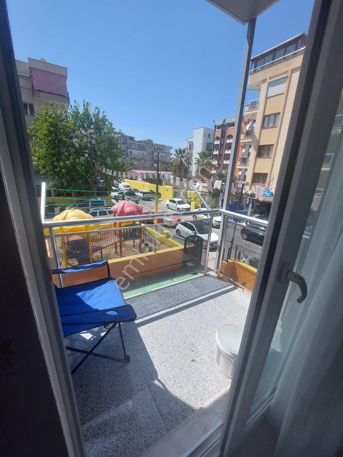 Kuşadası Merkezde Yatırımlık 1+1 - Görsel 2