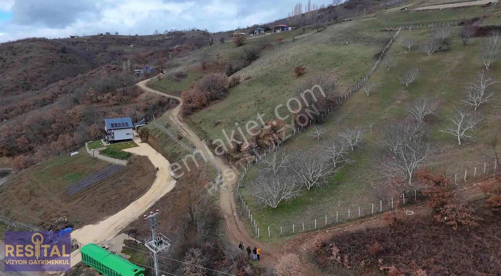 Yol Üstü Dağ Manzaralı Satılık Tarla - Görsel 2