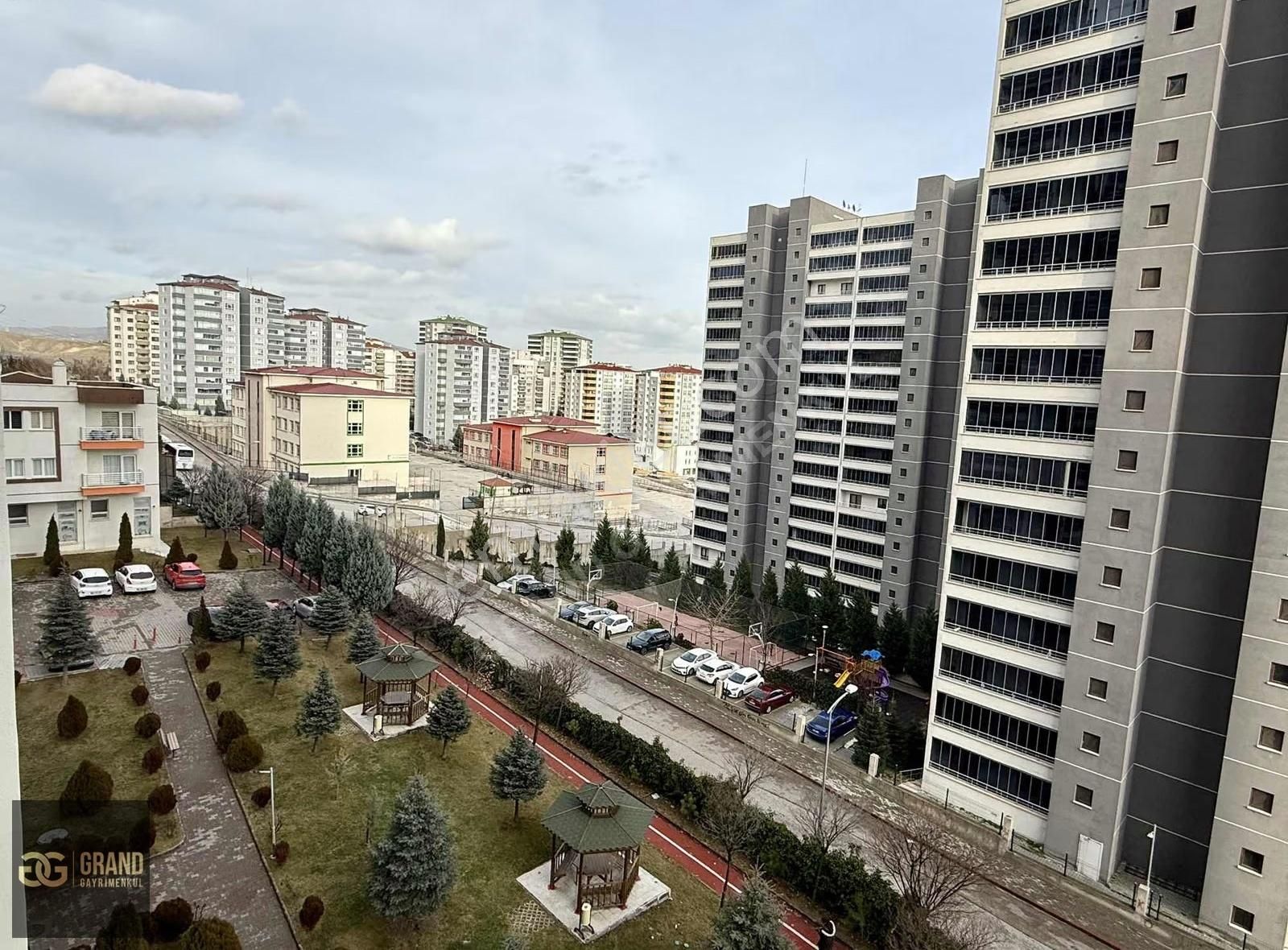 Satılık Ata Mahallesi Gold Life Sit. 3+1 145 M2 Net Geniş Peyzaj - Görsel 12