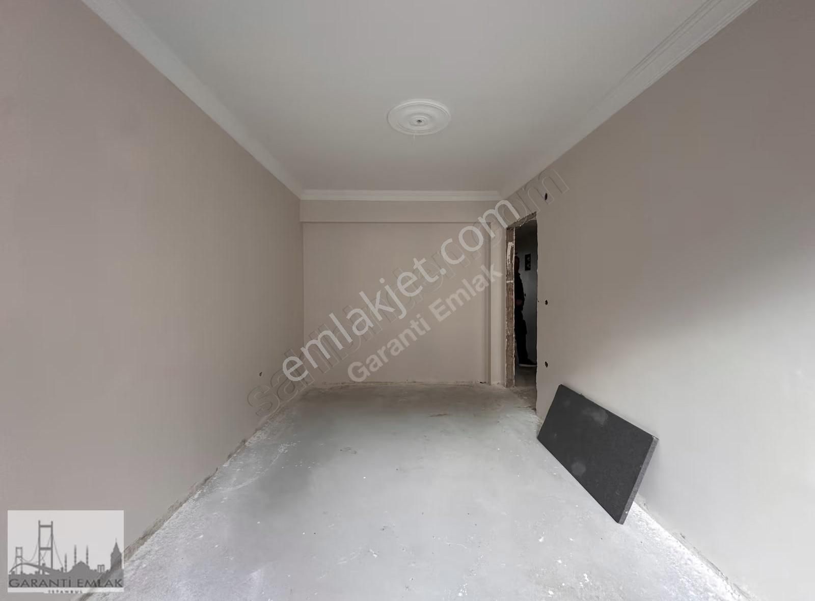 Ferit Selimpaşa Cad. Migros Yakını Sıfır 2+1 Köşe Daire - Görsel 31