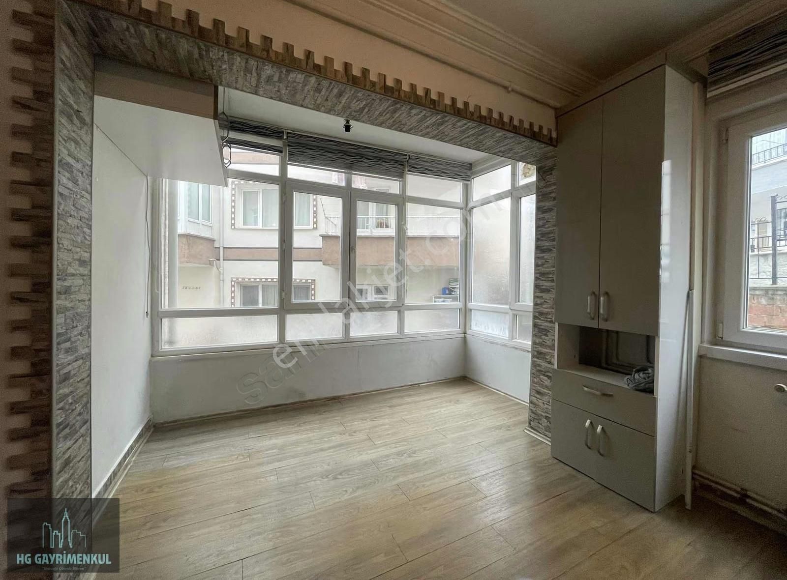 Sincan Andiçen Mh.'de 2+1 Salon Bağımsız Arakat Satılık Daire