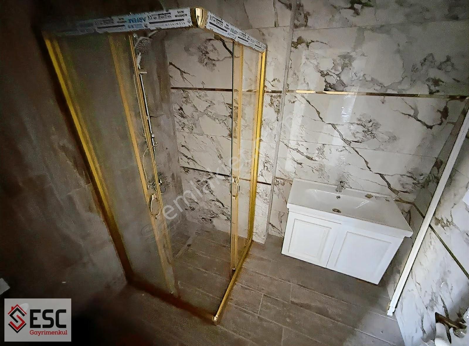 Esc'den Akdeniz Mh,de Yaşar Doğuya Cepheli 2+1lüks Daire Esc2370 - Görsel 11