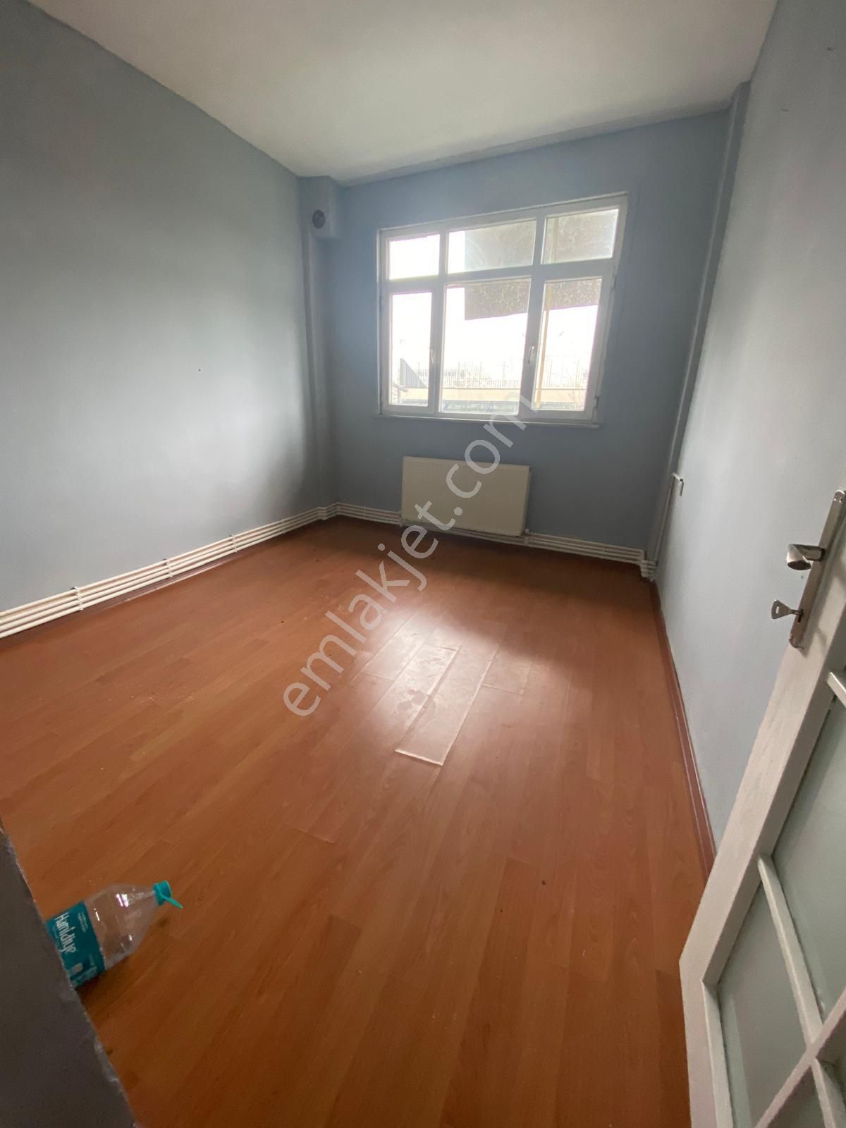 Gaziosmanpaşa Bekara Uygun Bağlar Caddesinde /1+1/60m2/düz Giriş / Kiralık Daire - Görsel 3