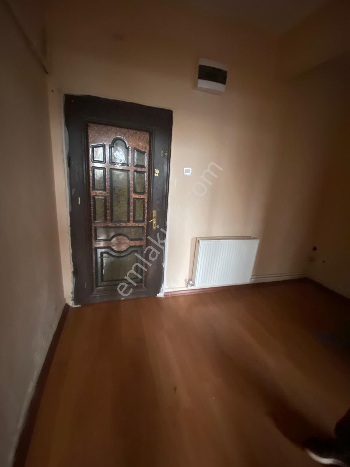 Gaziosmanpaşa Bekara Uygun Bağlar Caddesinde /1+1/60m2/düz Giriş / Kiralık Daire - Görsel 2