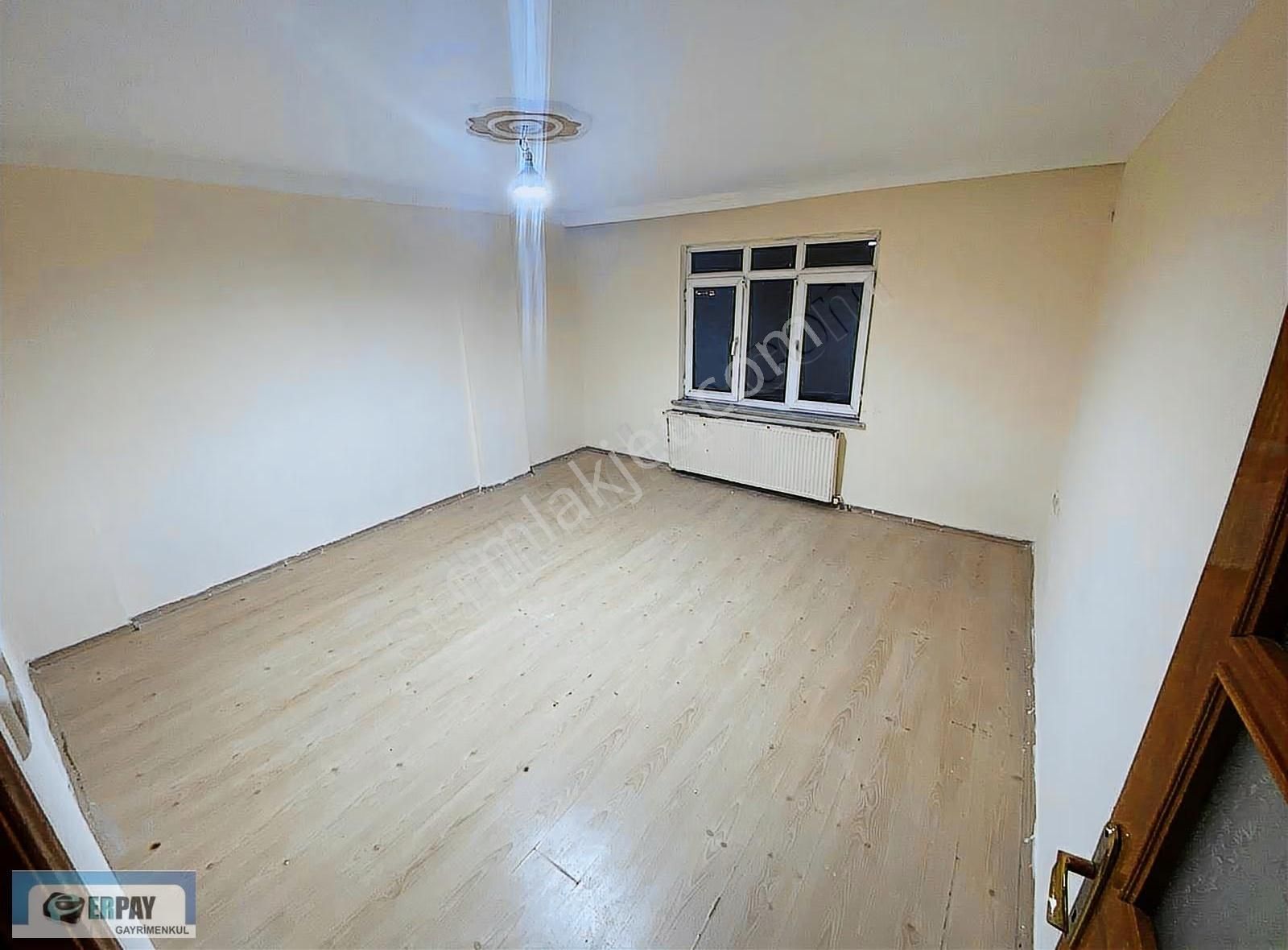 Erpay İnşaatan 50.yıl Mah 1+1 80 M2 5.kat Daire